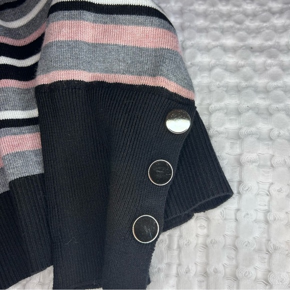Retrology Striped Button Front Cardigan with Sleeve Detail | Size M - Picture 4 of 7